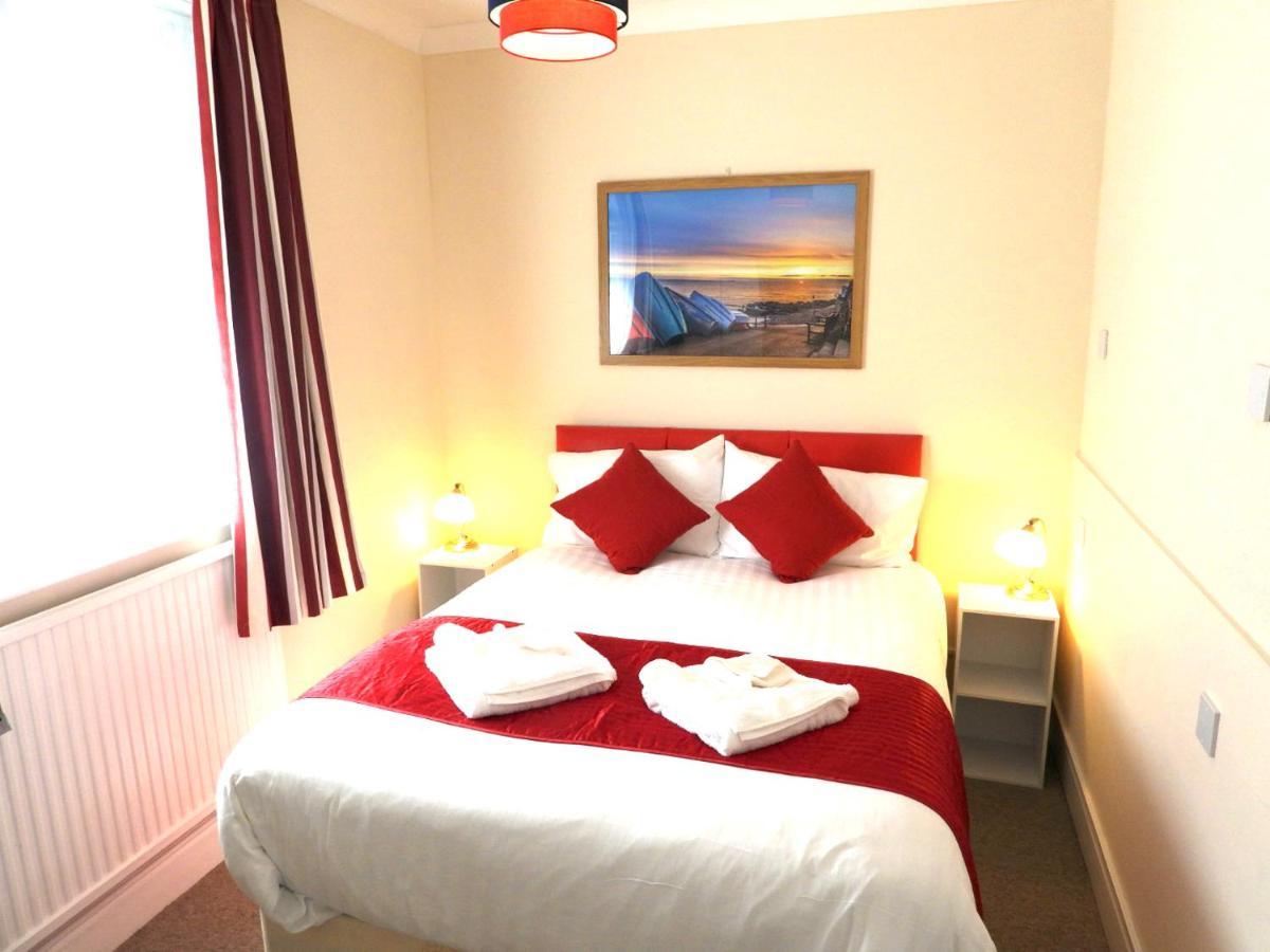 Pink Beach Guest House Shanklin Exterior foto