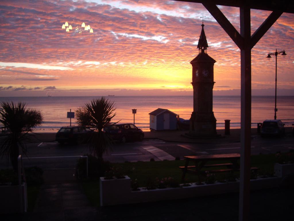 Pink Beach Guest House Shanklin Exterior foto